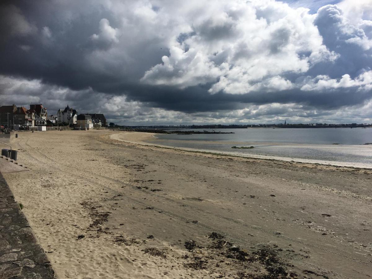 Apartamento Larmor Plage, T2 cosy, 4 pers, 3mn plage, parking privé, tout à pied ! Exterior foto