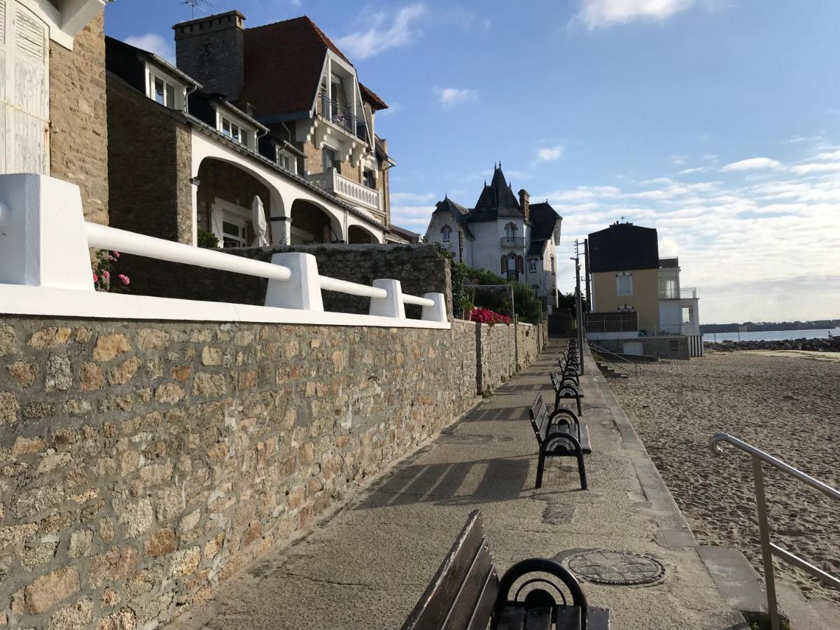 Apartamento Larmor Plage, T2 cosy, 4 pers, 3mn plage, parking privé, tout à pied ! Exterior foto